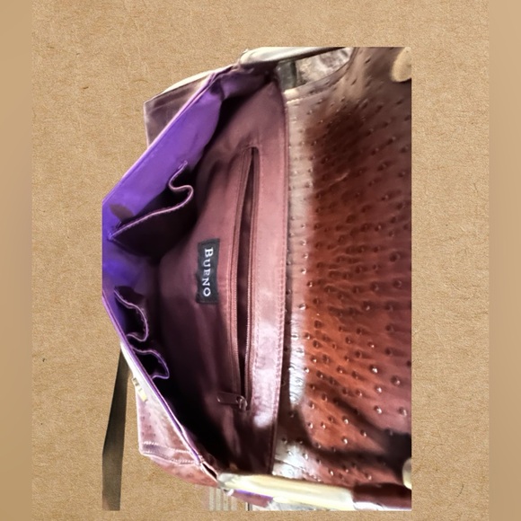 Bueno Brown Faux Leather Textured Shoulder Bag Purse. - Picture 3 of 6